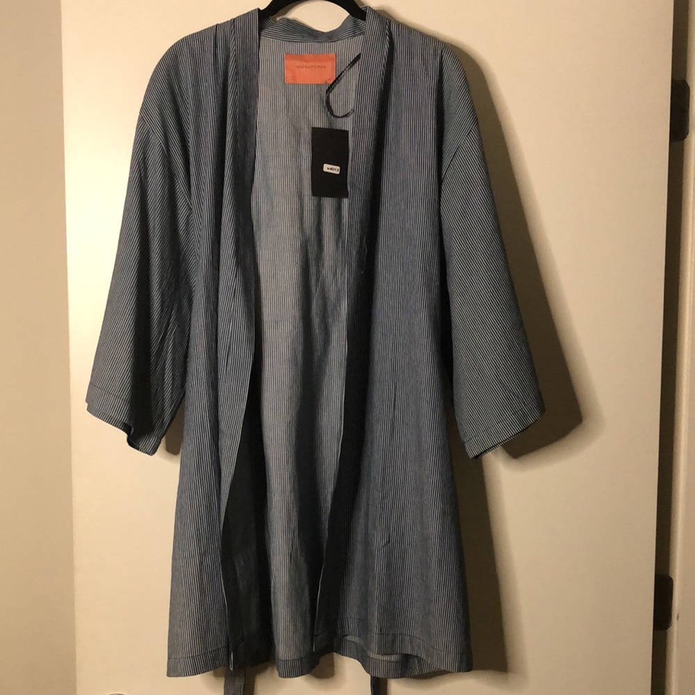 Striped Wrap Jacket - Picture 3 of 3